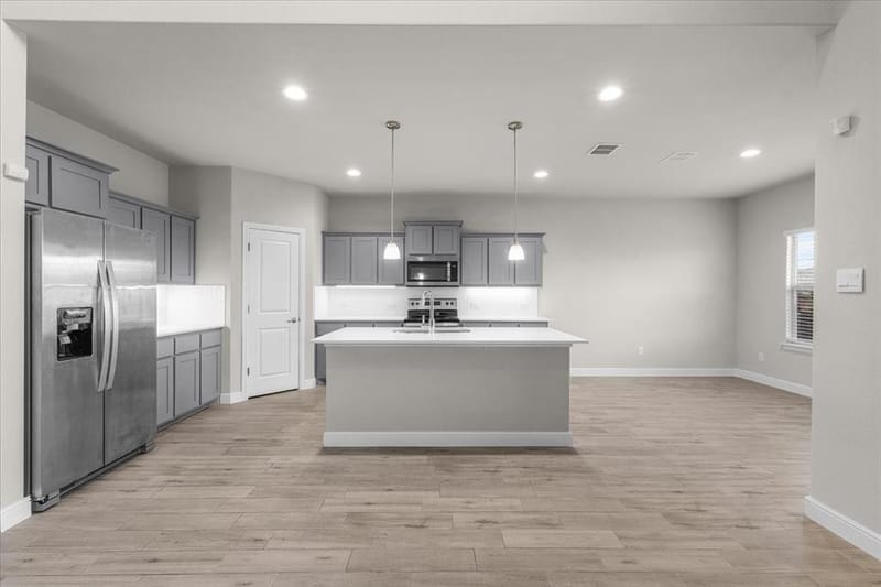 344 Valentine Court, Burleson TX 76028 - Photo 8
