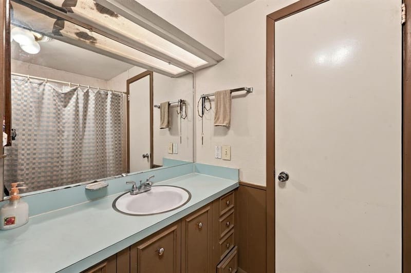 2721 Vancouver Street, Irving TX 75062 - Photo 22