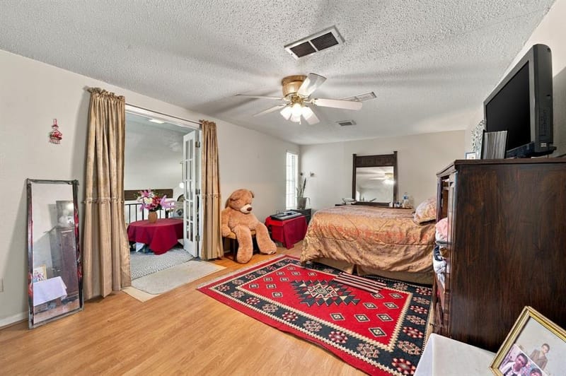 2721 Vancouver Street, Irving TX 75062 - Photo 20
