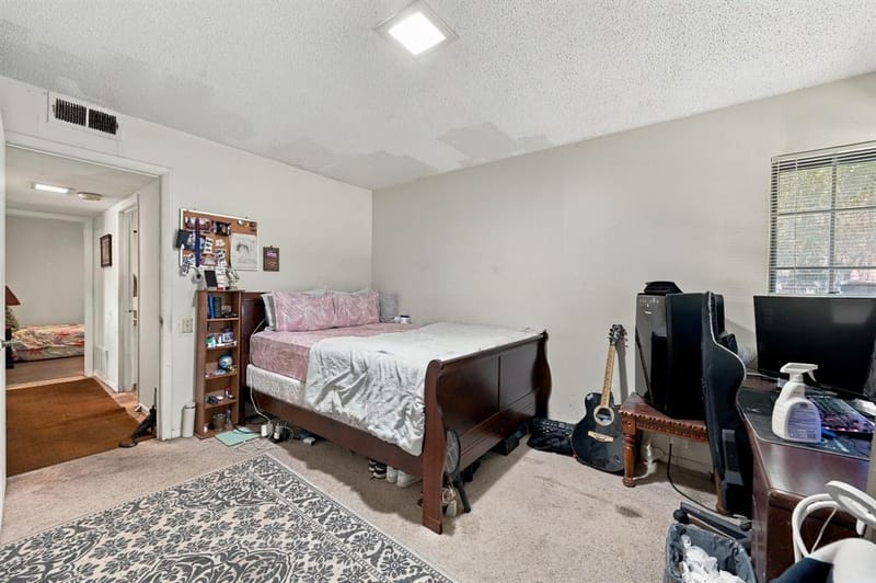 2721 Vancouver Street, Irving TX 75062 - Photo 14