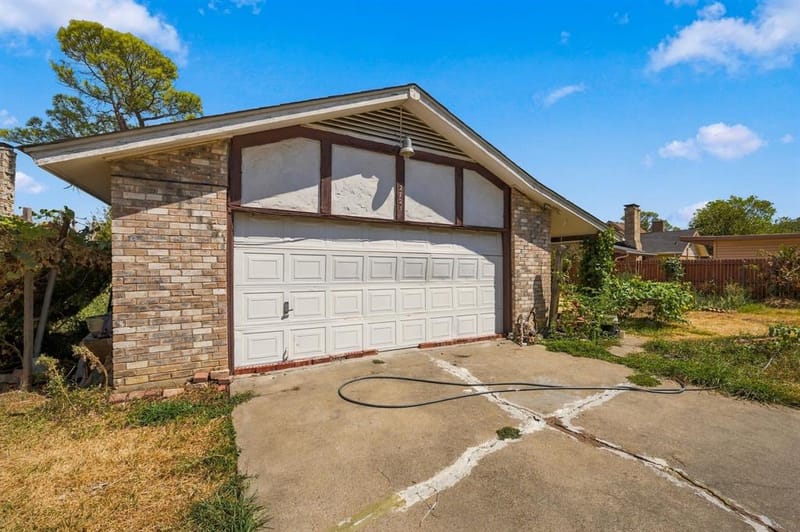 2721 Vancouver Street, Irving TX 75062 - Photo 25