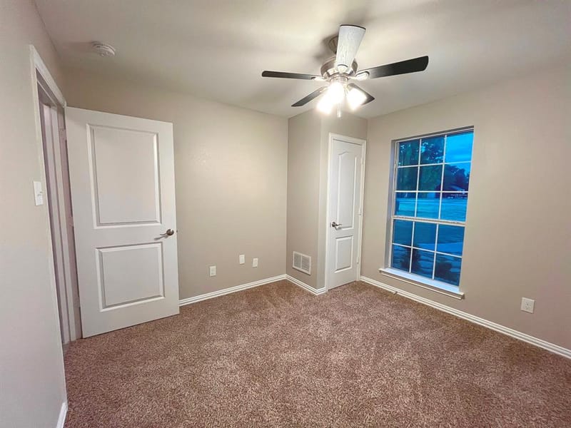 1085 E Alamosa Drive, Talty TX 75160 - Photo 13