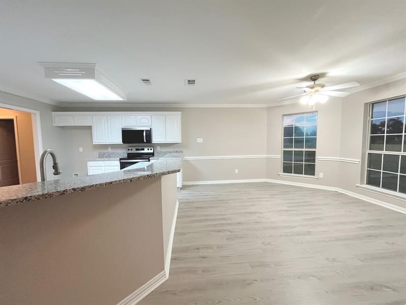 1085 E Alamosa Drive, Talty TX 75160 - Photo 7