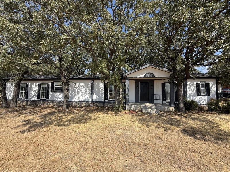 986 County Road 1785, Sunset TX 76270 - Photo 2