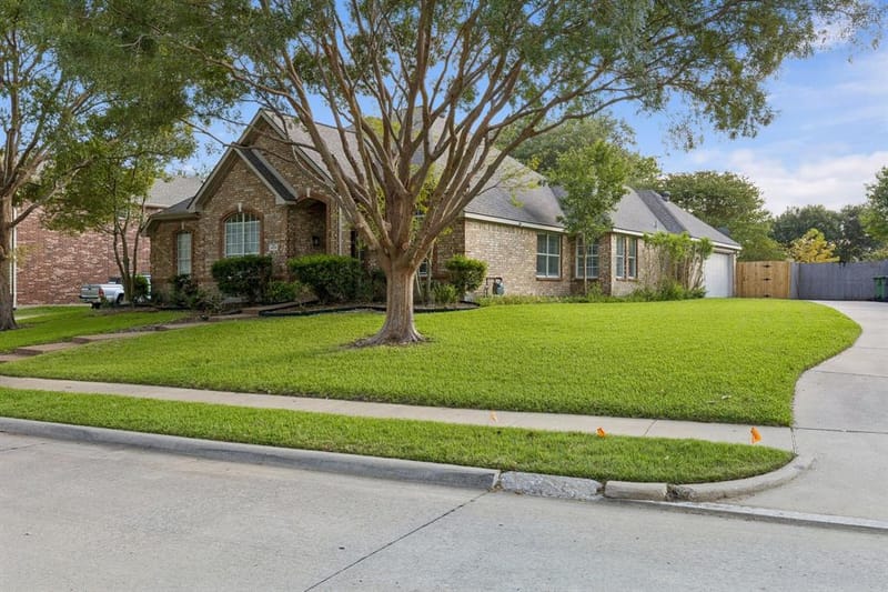 408 Michael Drive, Murphy TX 75094
