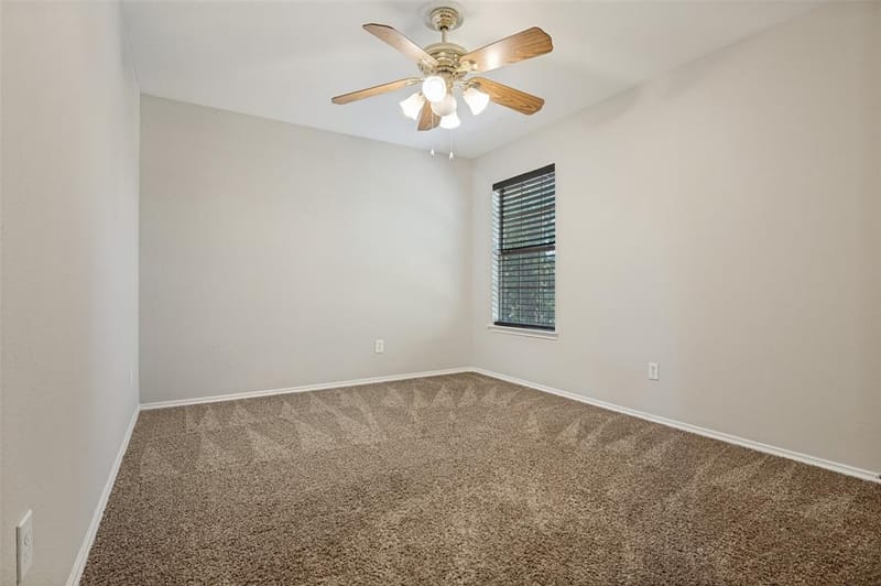 4503 Malvern Hill Road, Grand Prairie TX 75052 - Photo 13
