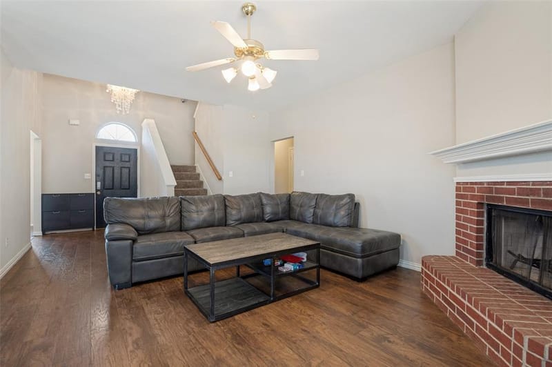 4503 Malvern Hill Road, Grand Prairie TX 75052 - Photo 4