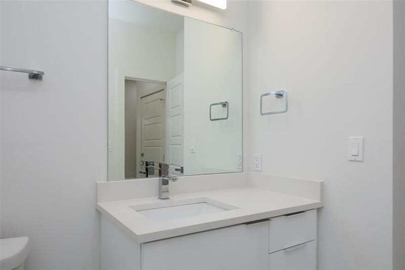 2507 Crossman Avenue, Dallas TX 75212 - Photo 7