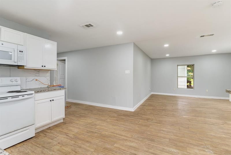 1322 Galloway Avenue, Dallas TX 75216 - Photo 3