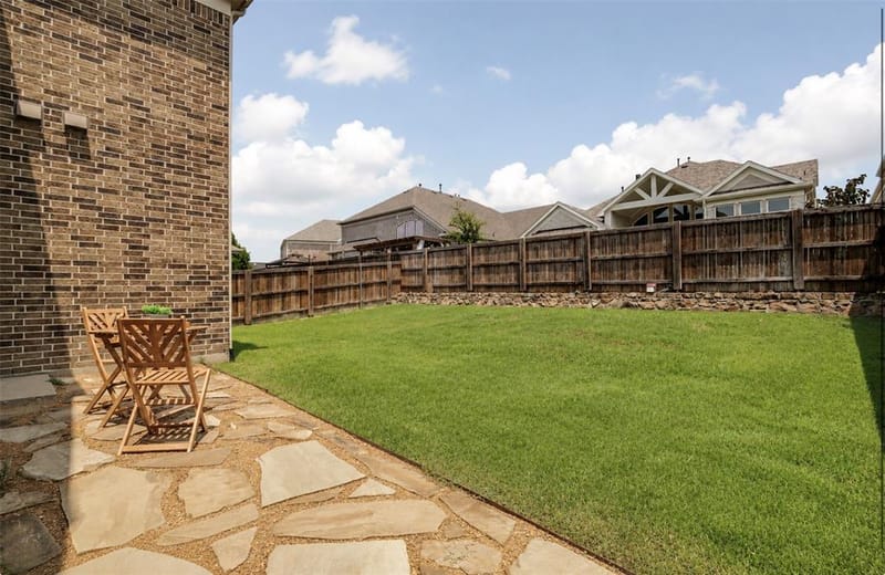 709 Auburn Court, Savannah TX 76227 - Photo 28