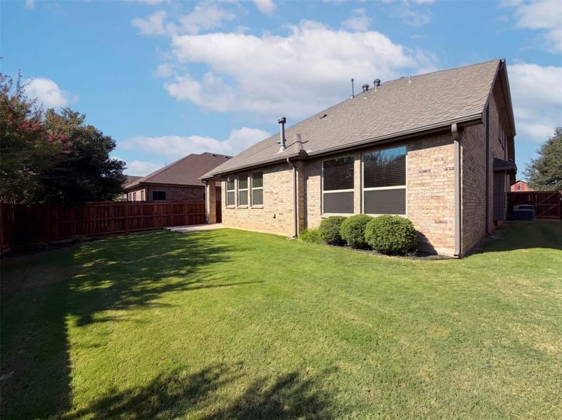 8152 Black Sumac Drive, Fort Worth TX 76131 - Photo 27