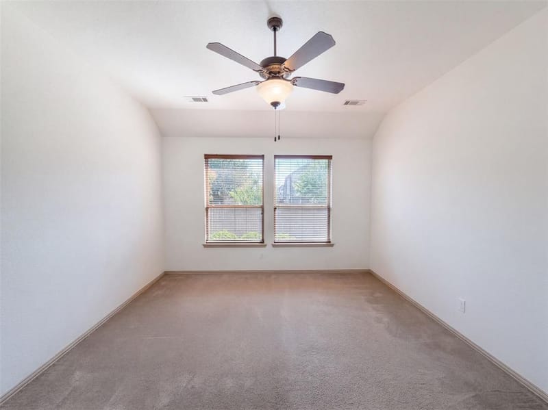 8152 Black Sumac Drive, Fort Worth TX 76131 - Photo 12