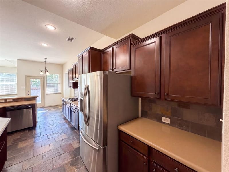 8152 Black Sumac Drive, Fort Worth TX 76131 - Photo 7