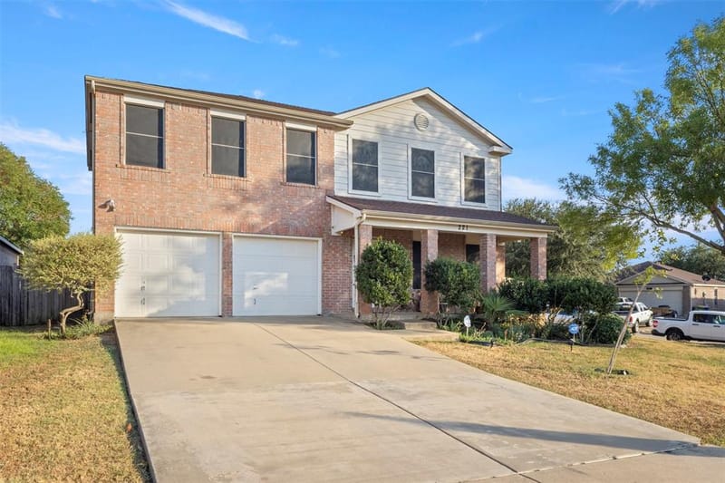 221 Pinecrest, Seagoville TX 75159