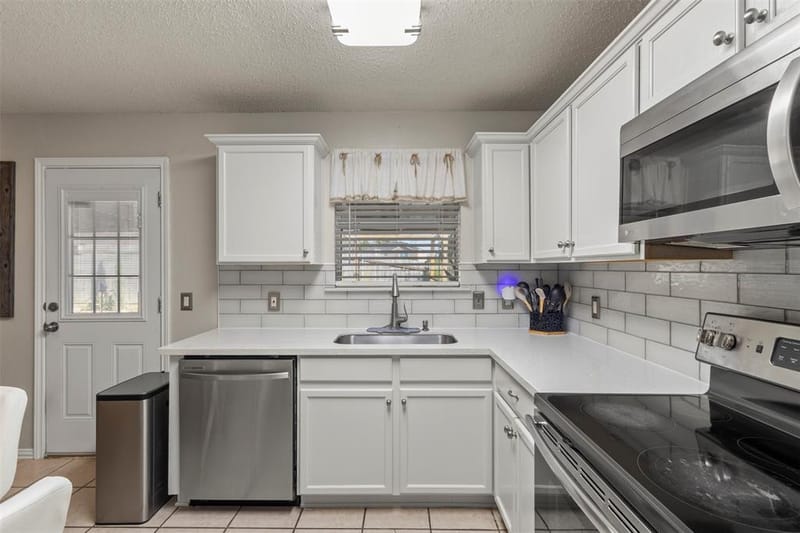 221 Pinecrest, Seagoville TX 75159 - Photo 9
