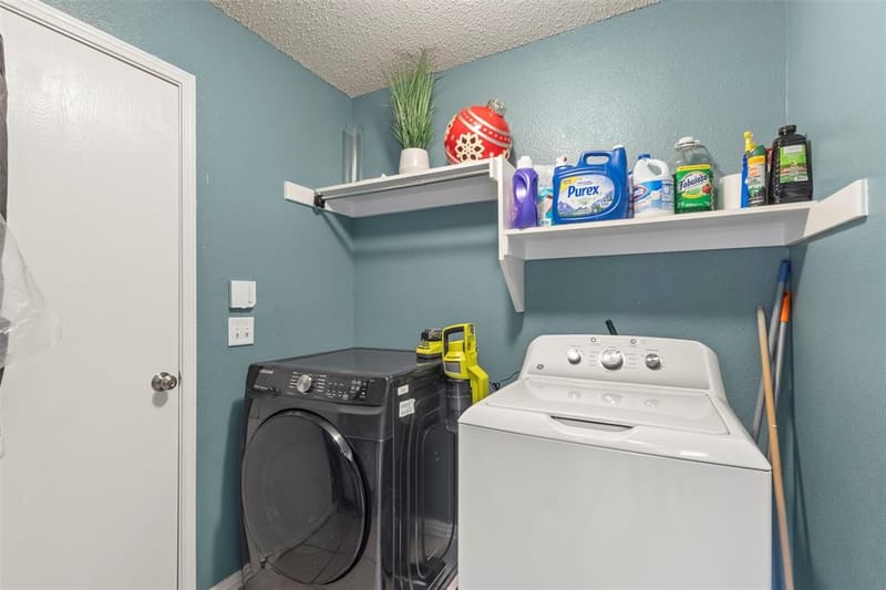 221 Pinecrest, Seagoville TX 75159 - Photo 8