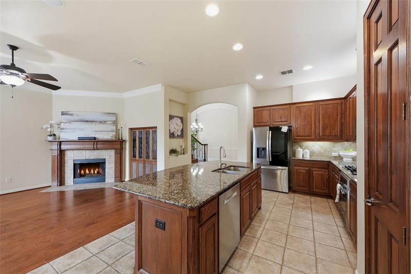 919 Panther Lane, Allen TX 75013 - Photo 7