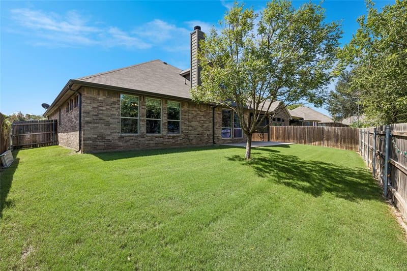 3907 Gentle Breeze Court, Arlington TX 76017 - Photo 27