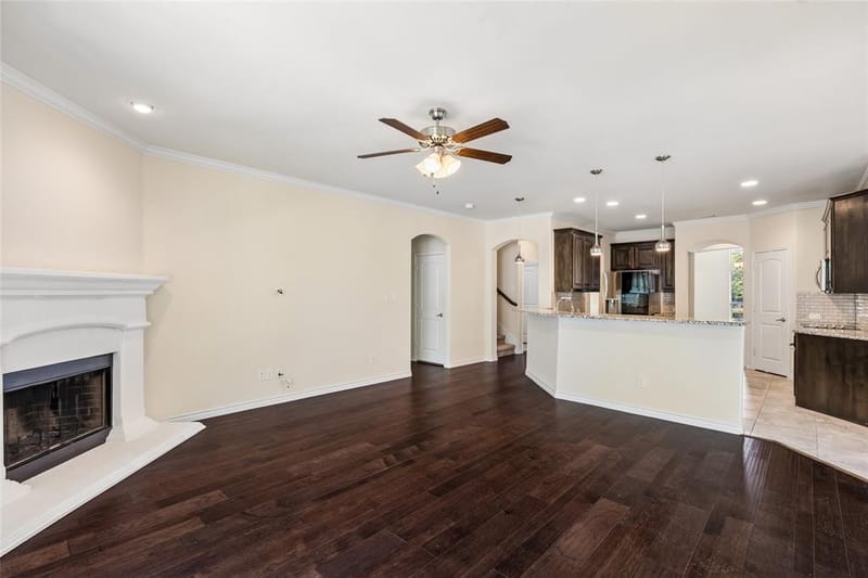 3907 Gentle Breeze Court, Arlington TX 76017 - Photo 10