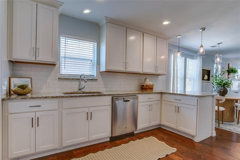 1110 Galloway Avenue, Dallas TX 75216 - Photo 8