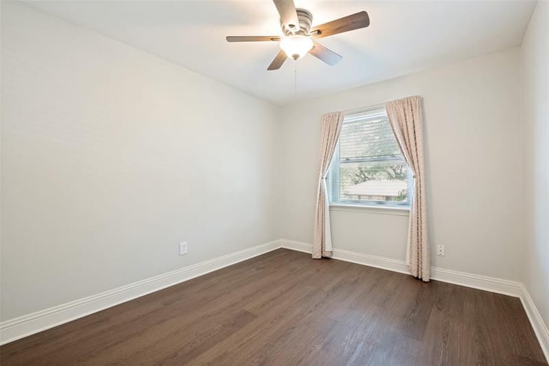 7934 Claremont Drive, Dallas TX 75228 - Photo 20