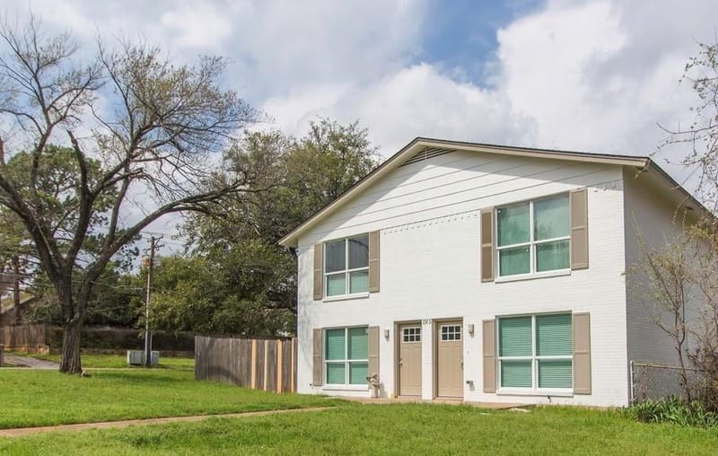 1915 Nolen Court, Arlington TX 76012