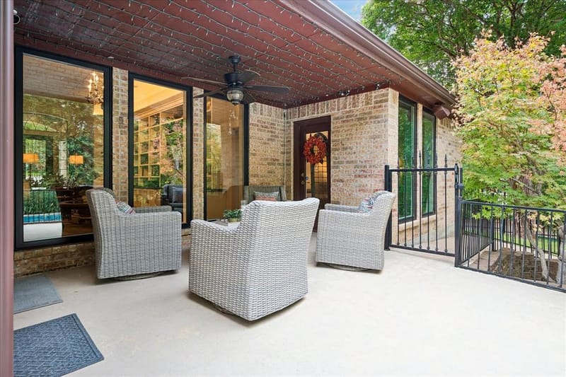 9758 Vinewood Drive, Dallas TX 75228 - Photo 19