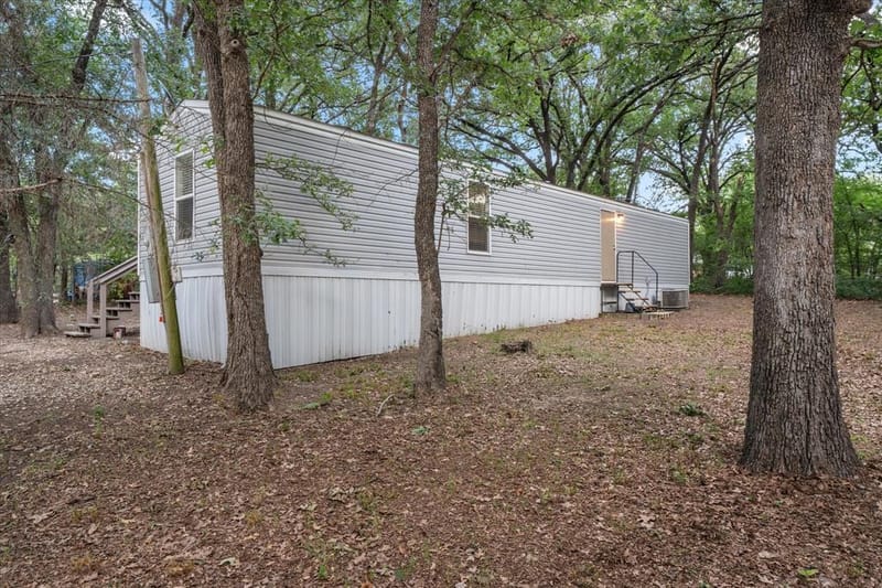 210 Ben Lacy Drive, Gun Barrel City TX 75156 - Photo 6