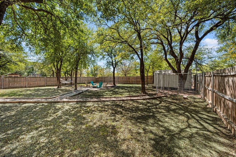 110 Shady Springs Drive, Runaway Bay TX 76426 - Photo 16