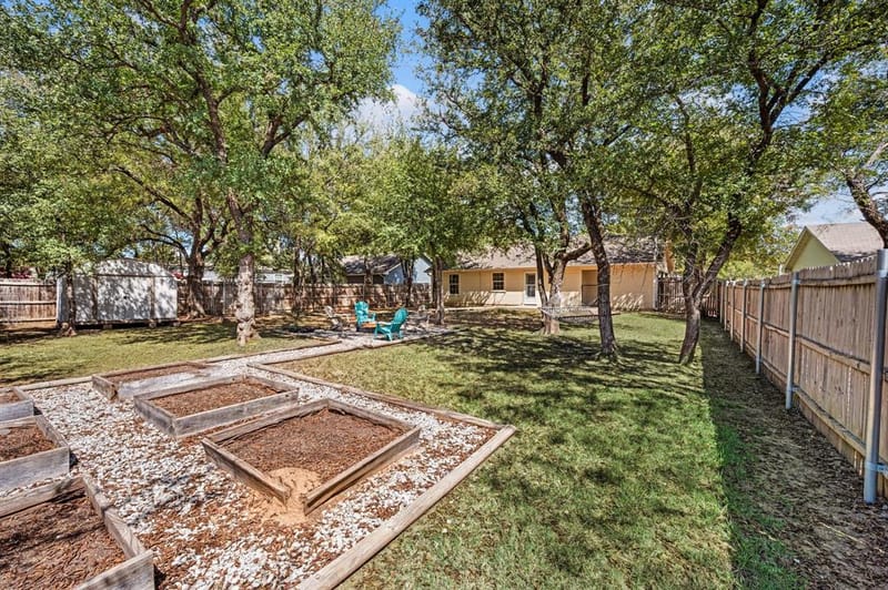110 Shady Springs Drive, Runaway Bay TX 76426 - Photo 20