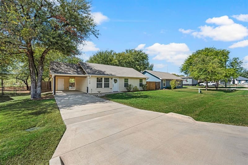 110 Shady Springs Drive, Runaway Bay TX 76426 - Photo 25