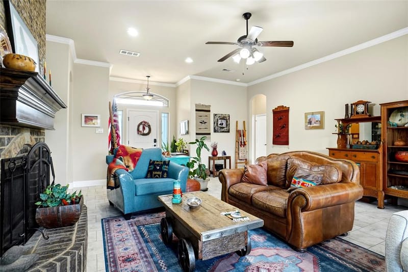 1832 Town Creek Circle, Weatherford TX 76086 - Photo 11