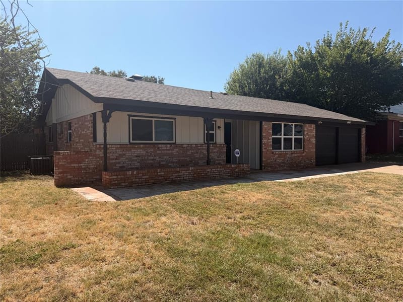 725 Willow Street, Hurst TX 76053 - Photo 2