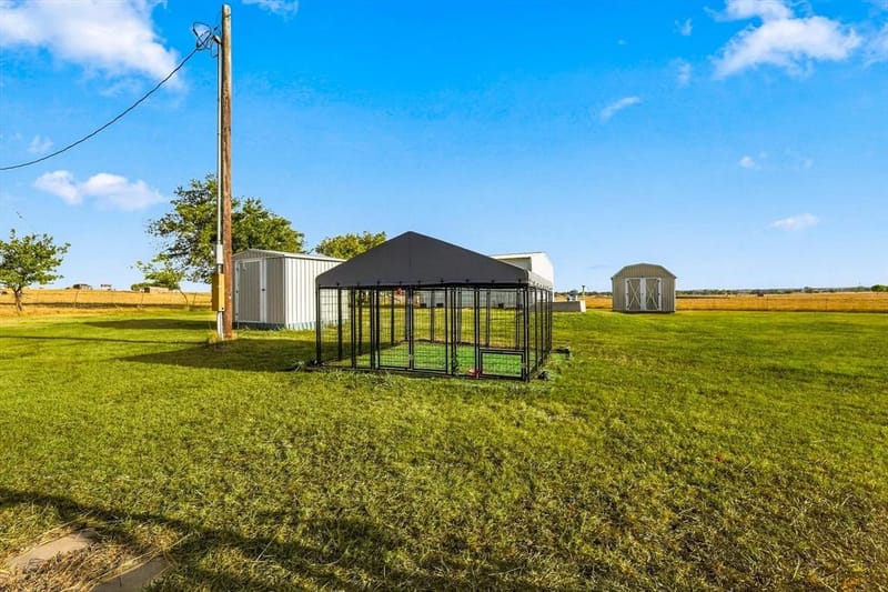 934 Elm Grove Road, Valley View TX 76272 - Photo 27