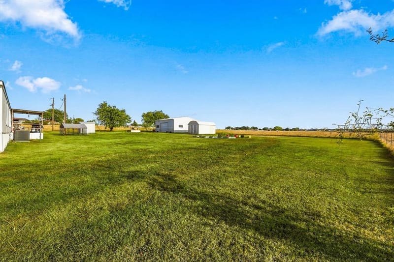 934 Elm Grove Road, Valley View TX 76272 - Photo 28