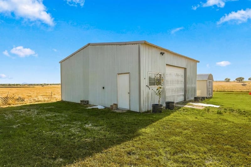 934 Elm Grove Road, Valley View TX 76272 - Photo 5