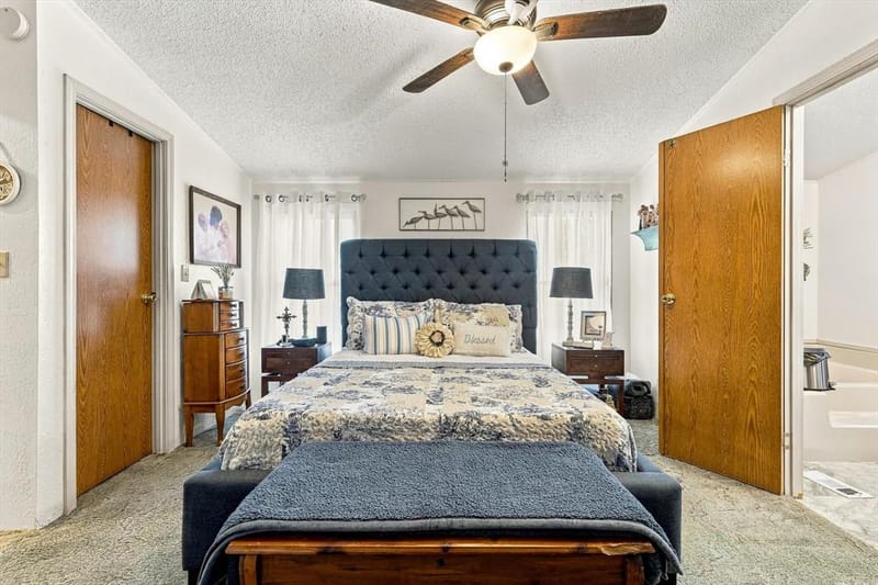 934 Elm Grove Road, Valley View TX 76272 - Photo 21