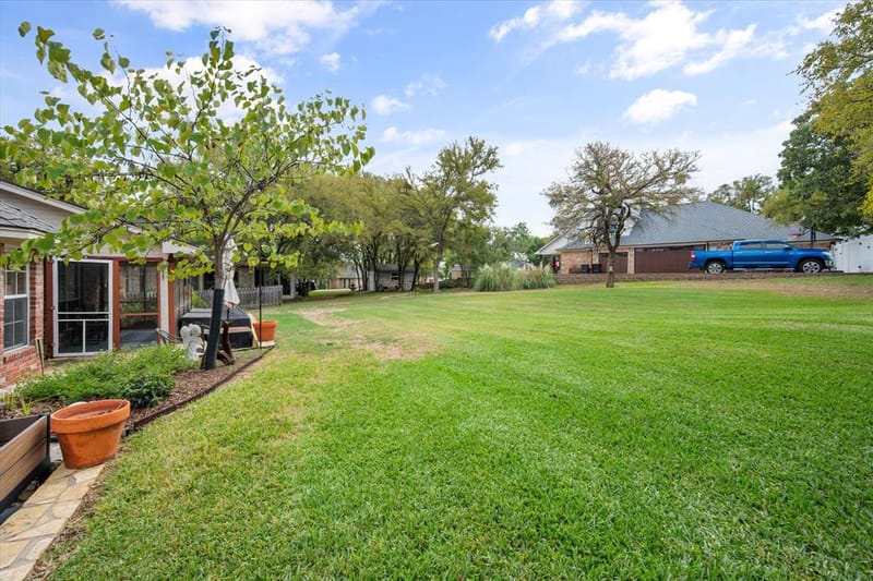 6511 Westover Drive, Granbury TX 76049 - Photo 35