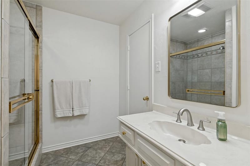 16308 Fallkirk Drive, Dallas TX 75248 - Photo 24