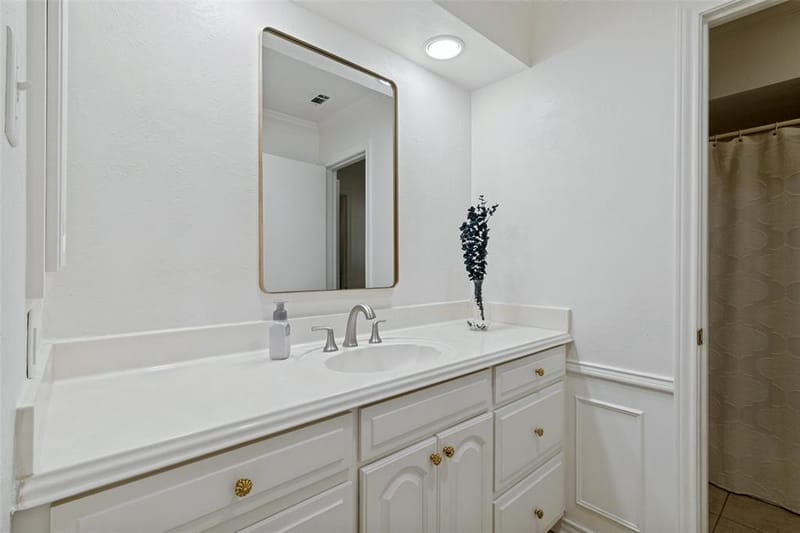 16308 Fallkirk Drive, Dallas TX 75248 - Photo 21