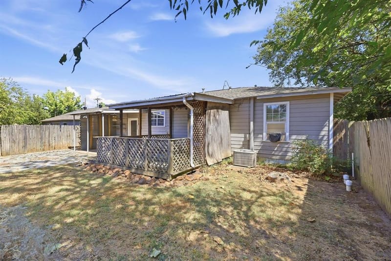 309 Elm Street, Whitesboro TX 76273 - Photo 27