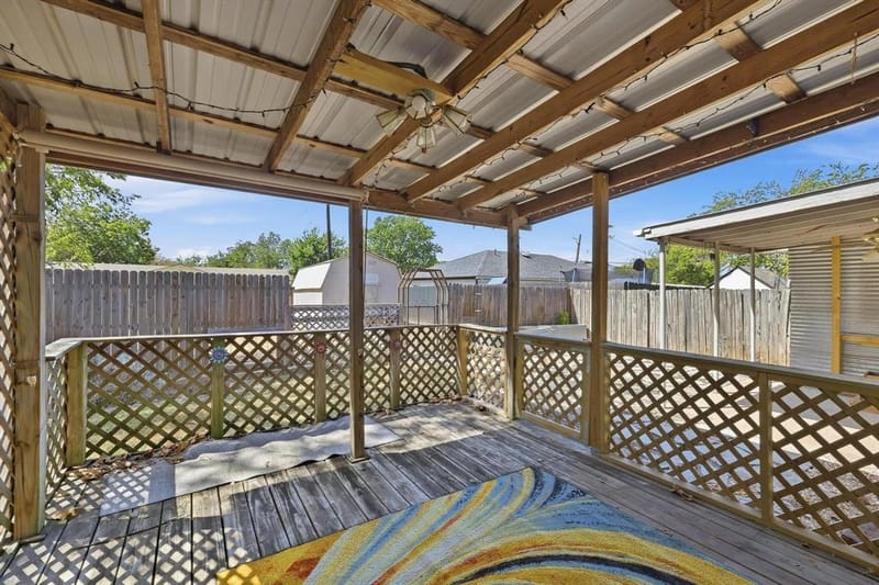 309 Elm Street, Whitesboro TX 76273 - Photo 8