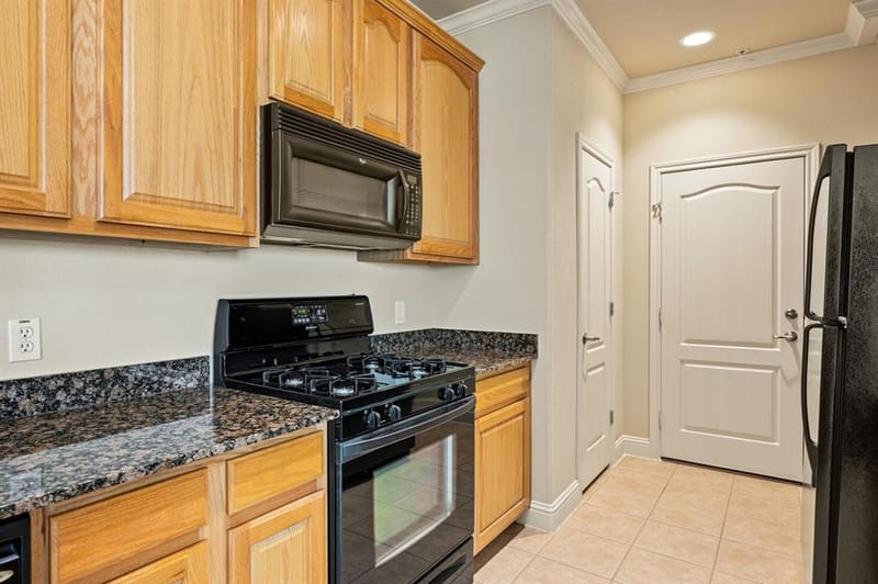 614 Rosemead Drive, Euless TX 76039 - Photo 11
