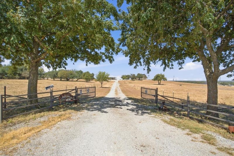 100 Shadle Ridge Court, Poolville TX 76487 - Photo 38