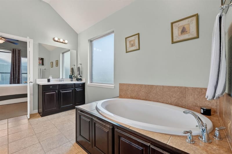 808 Green Coral Drive, Little Elm TX 75068 - Photo 15