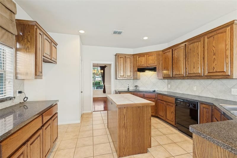 4517 Dartford Court, McKinney TX 75070 - Photo 13