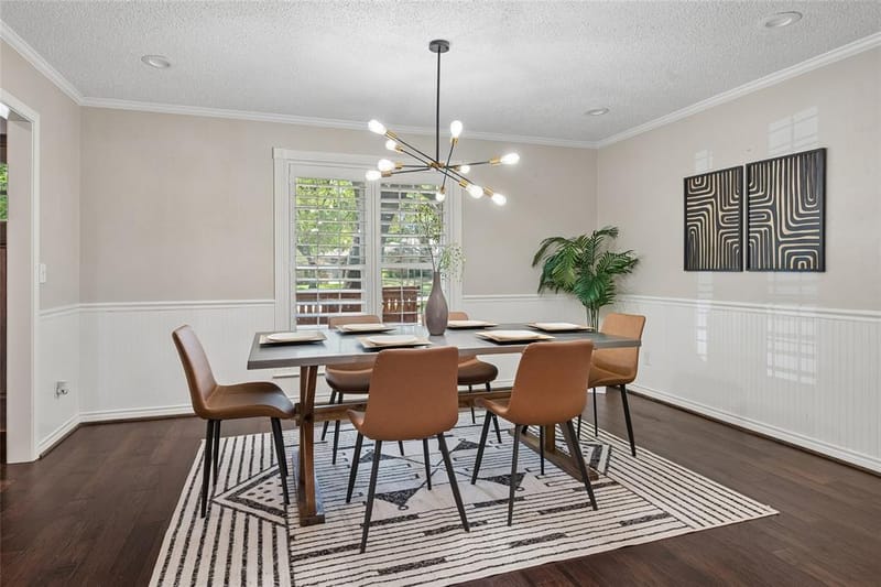 2705 Prairie Creek Court, Plano TX 75075 - Photo 3