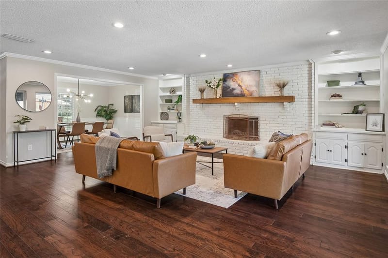 2705 Prairie Creek Court, Plano TX 75075 - Photo 8