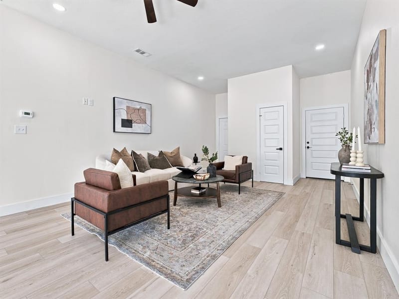 507 Staffordshire Drive, Irving TX 75061 - Photo 12