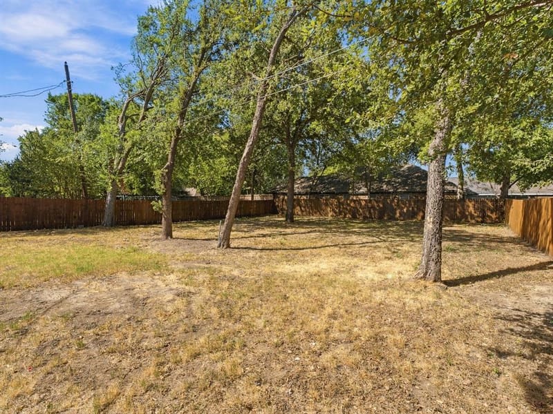 507 Staffordshire Drive, Irving TX 75061 - Photo 28
